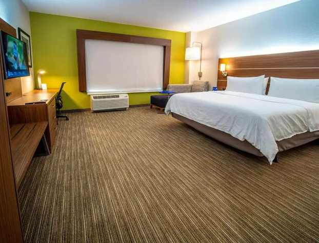 Holiday Inn Express & Suites Oklahoma City Airport by IHG hotel detail image 3