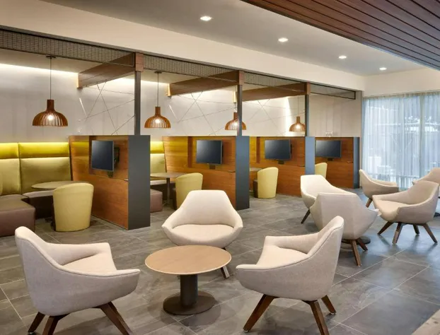 Courtyard by Marriott Los Angeles LAX/Hawthorne hotel detail image 4