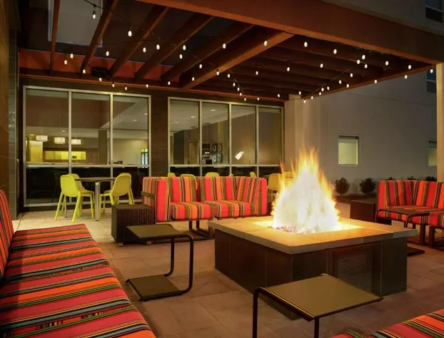 Home2 Suites by Hilton Chantilly Dulles Airport hotel detail image 2