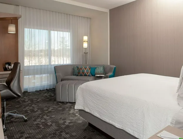 Courtyard by Marriott St. Louis West County hotel detail image 4