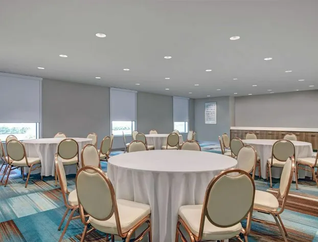 Home2 Suites by Hilton Bordentown hotel detail image 4