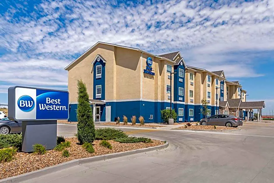 Best Western Limon hotel hero