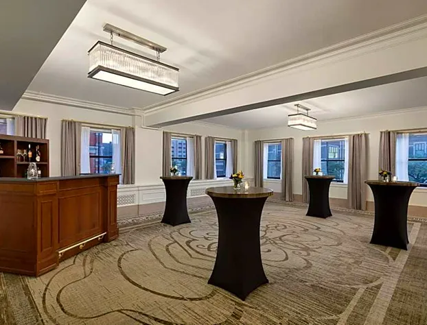 Hotel Northland, Autograph Collection hotel detail image 1