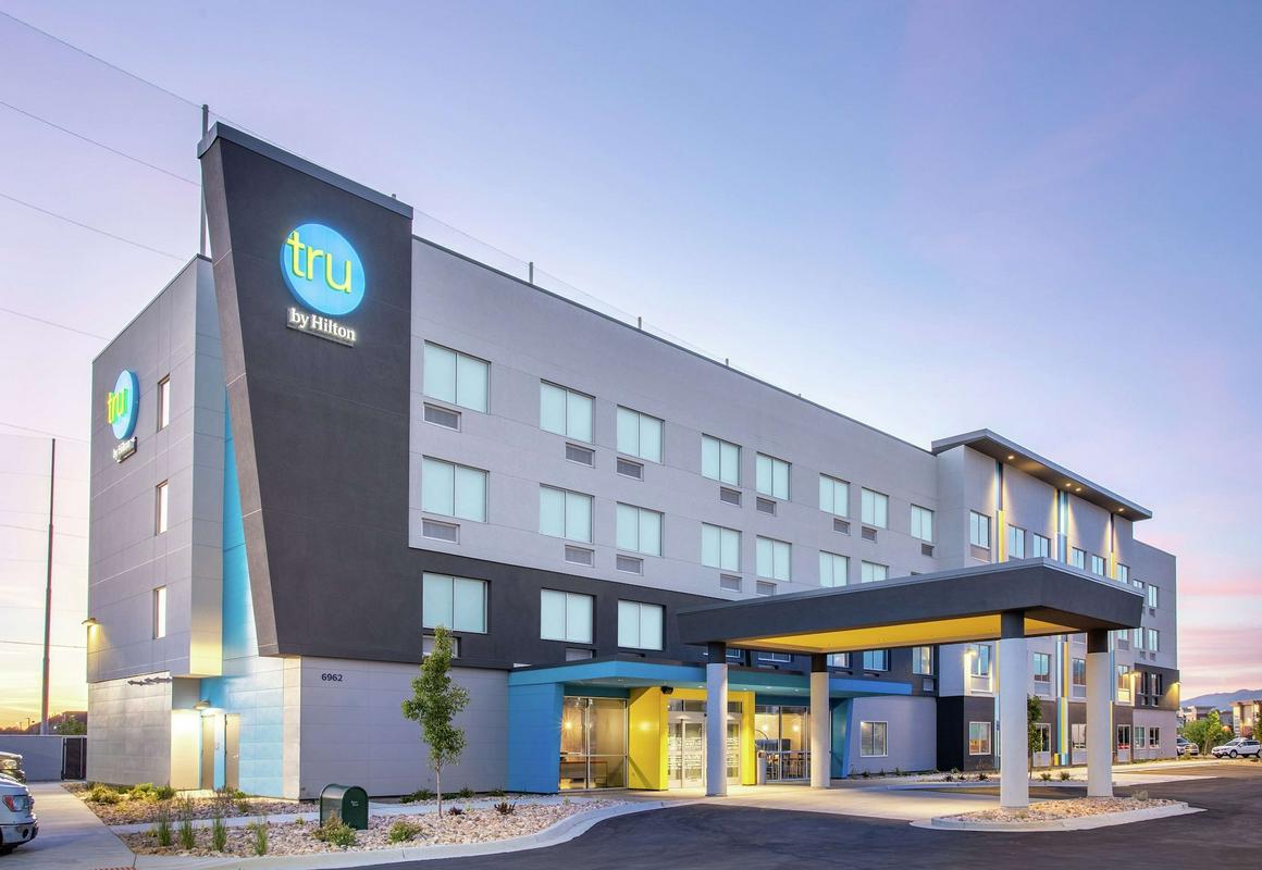 Tru by Hilton Salt Lake City Midvale hotel hero