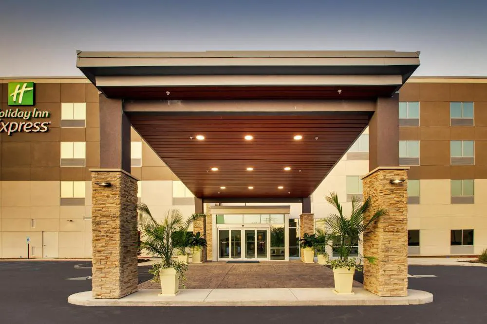 Holiday Inn Express Lexington East - Winchester by IHG hotel hero