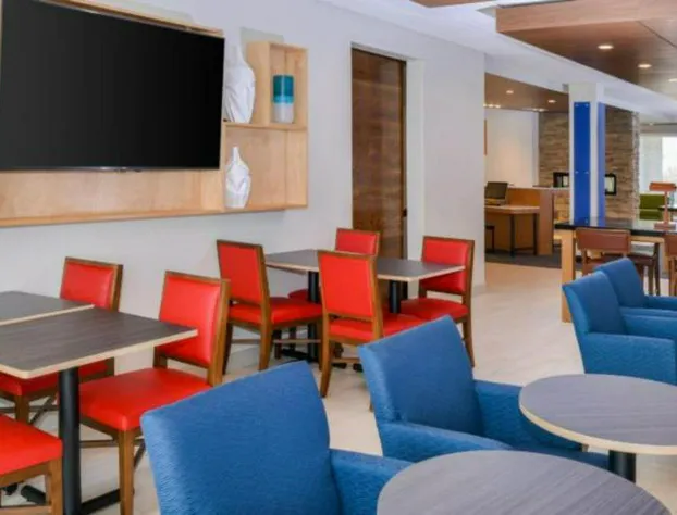 Holiday Inn Express Alliance by IHG hotel detail image 4