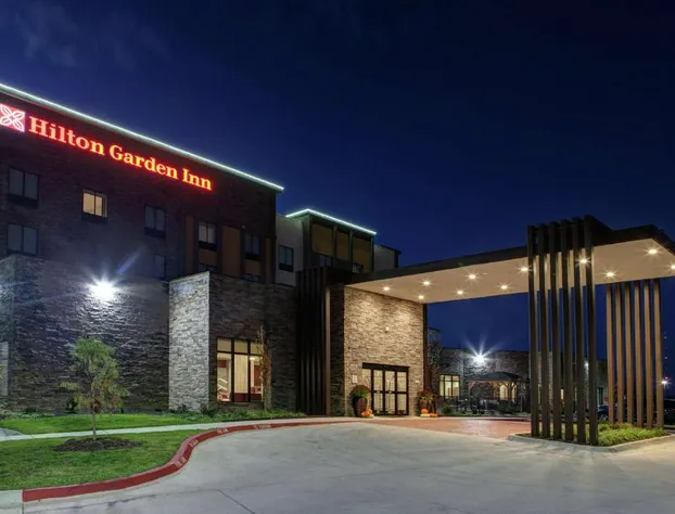 Hilton Garden Inn Topeka hotel detail image 1