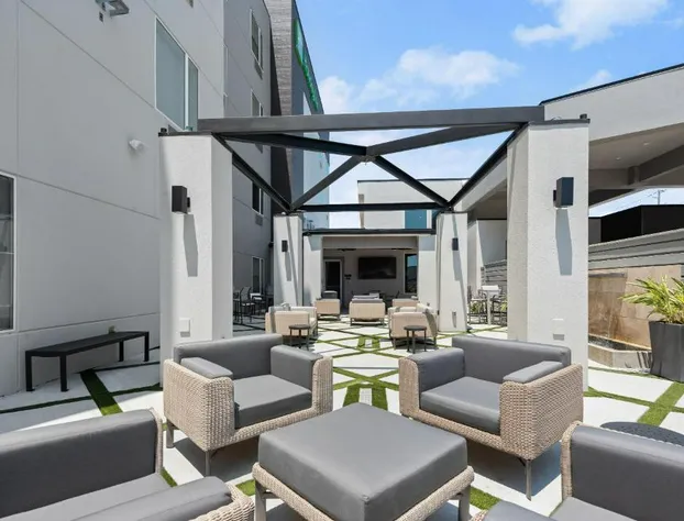 Holiday Inn Gonzales by IHG hotel detail image 3