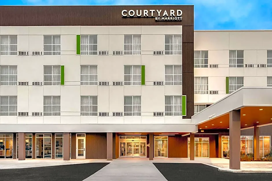 Courtyard by Marriott Jonesboro hotel hero