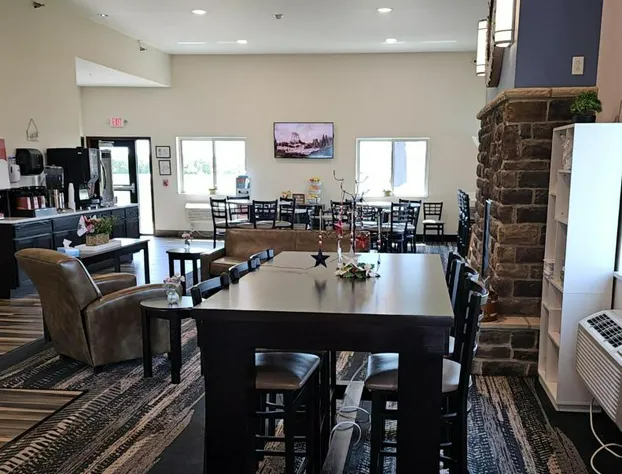 Cobblestone Inn & Suites – Manchester hotel detail image 4