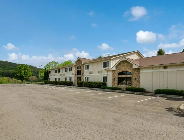 Americas Best Value Inn & Suites Independence VA hotel detail image 4