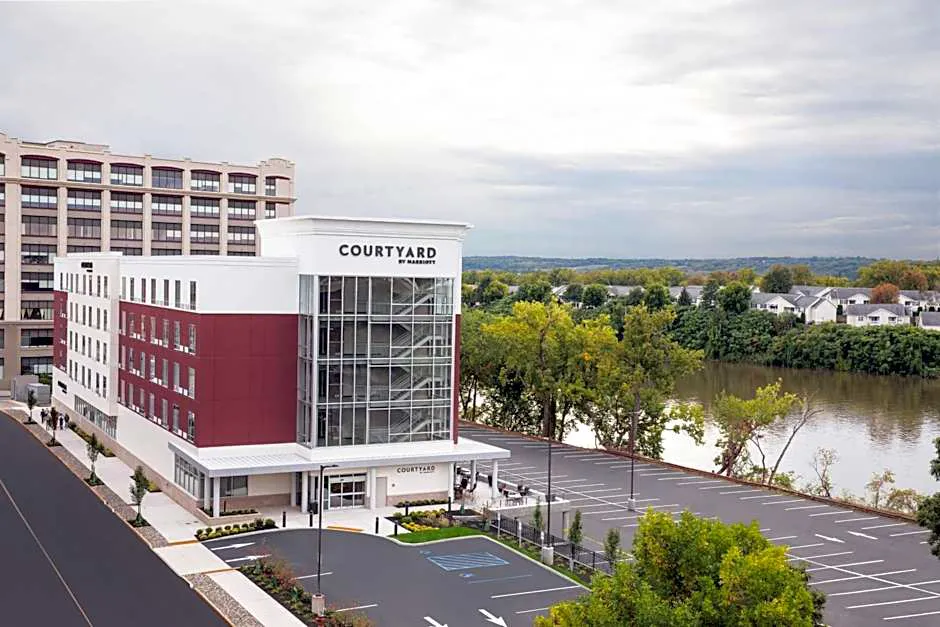 Courtyard by Marriott Albany Troy/Waterfront hotel hero