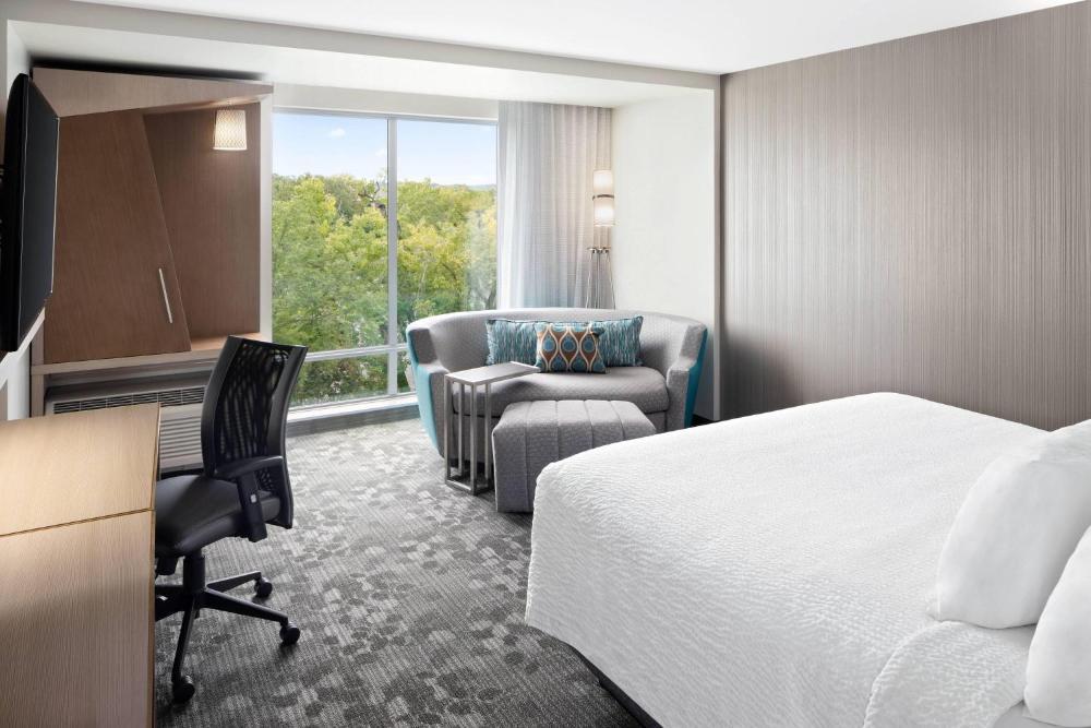 Courtyard by Marriott Albany Troy/Waterfront hotel hero