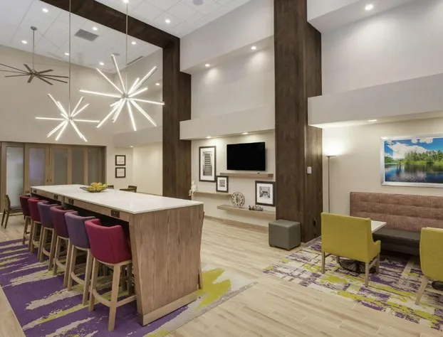 Hampton Inn & Suites Rocky Hill - Hartford South hotel detail image 4