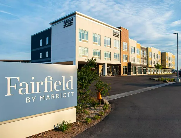 Fairfield Inn & Suites by Marriott Duluth Waterfront hotel detail image 2
