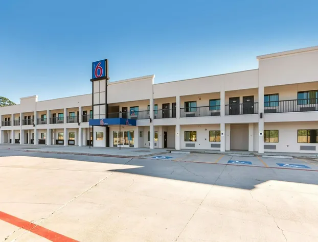 Motel 6 Channelview, TX hotel detail image 1