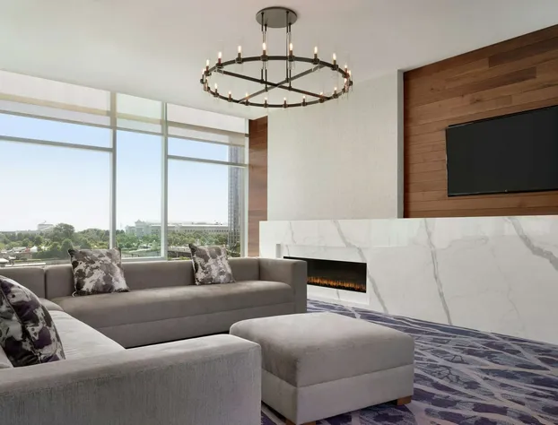 Homewood Suites by Hilton Chicago Downtown South Loop hotel detail image 1