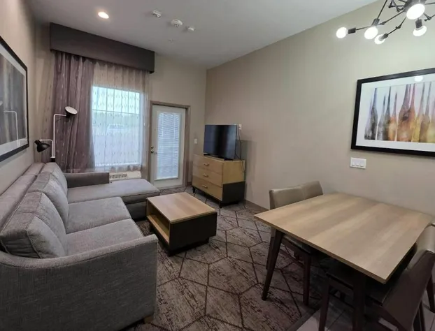 Hawthorn Extended Stay by Wyndham Corpus Christi I-37 NW hotel detail image 4