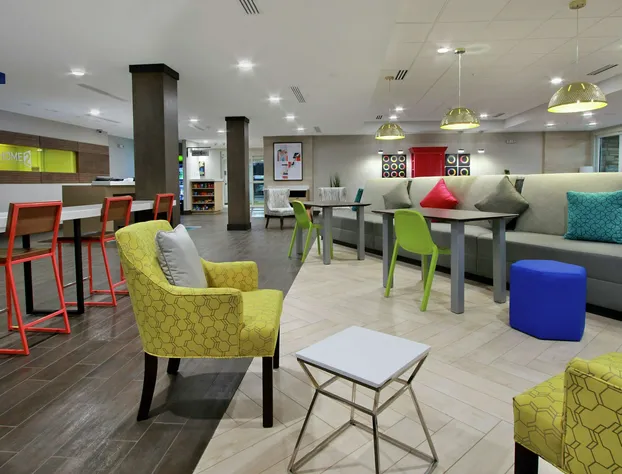 Home2 Suites by Hilton Mobile International Airport hotel detail image 4