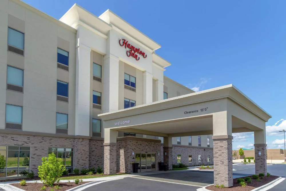 Hampton Inn Bourbonnais Kankakee hotel hero