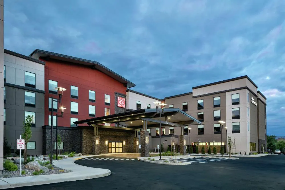 Hilton Garden Inn Wenatchee hotel hero