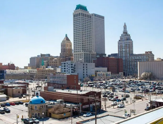 Hotel Indigo Tulsa DWTN-Entertainment Area by IHG hotel detail image 1