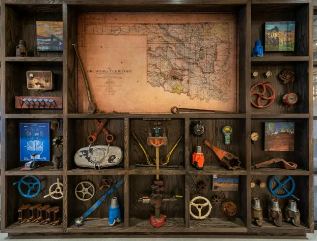 Hotel Indigo Tulsa DWTN-Entertainment Area by IHG hotel detail image 2