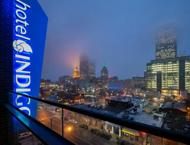 Hotel Indigo Tulsa DWTN-Entertainment Area by IHG hotel detail image 3