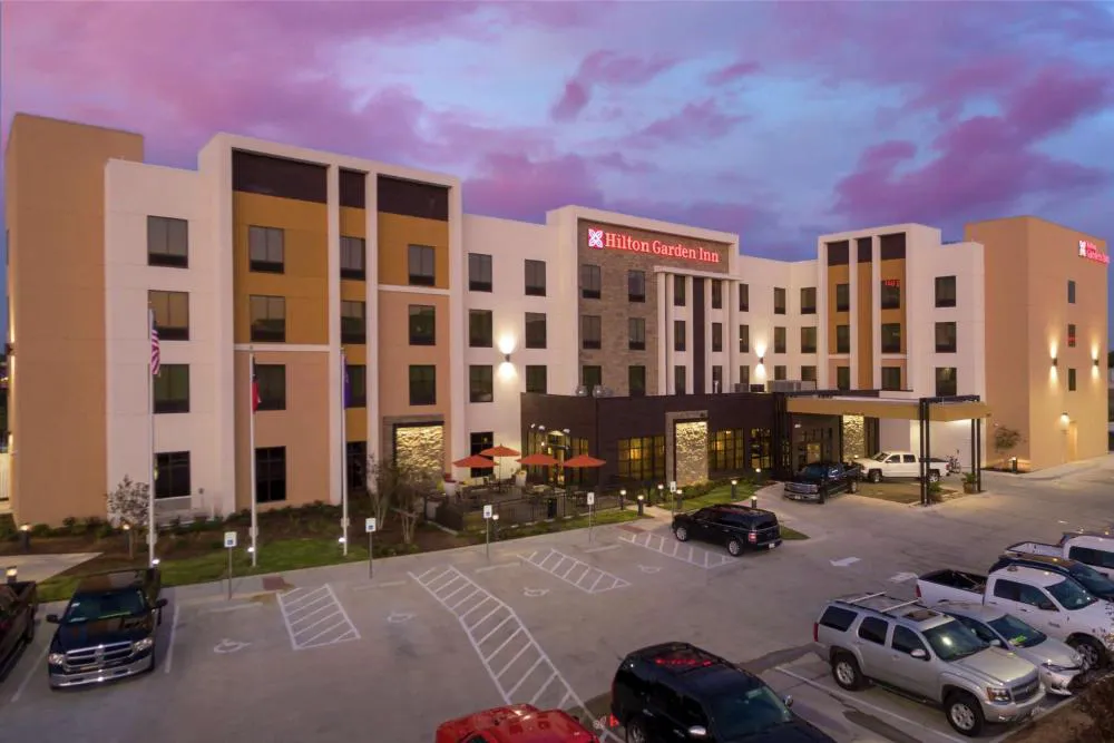 Hilton Garden Inn Waco hotel hero
