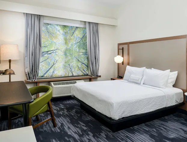 Fairfield Inn & Suites by Marriott Staunton hotel detail image 4