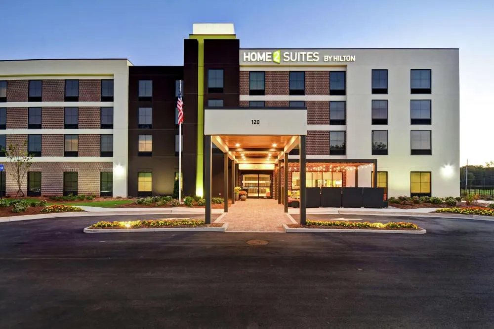 Home2 Suites by Hilton Lagrange hotel hero