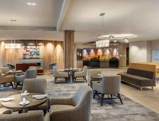 Cambria Hotel Omaha Downtown hotel detail image 4