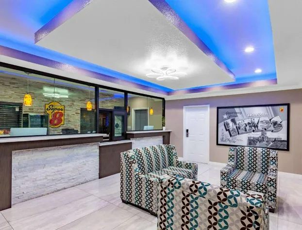 Super 8 by Wyndham Houston Northwest Cypress hotel detail image 3