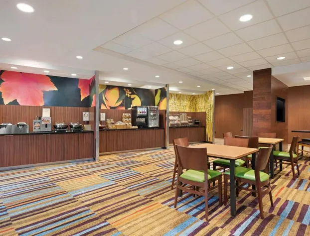 Fairfield Inn & Suites by Marriott Charlottesville Downtown/University Area hotel detail image 3