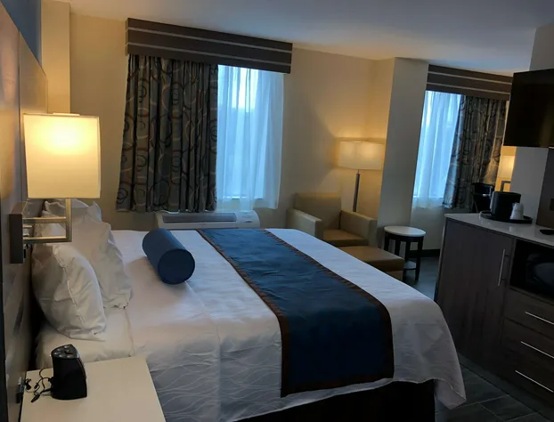 Best Western Plus Stadium Inn hotel detail image 4