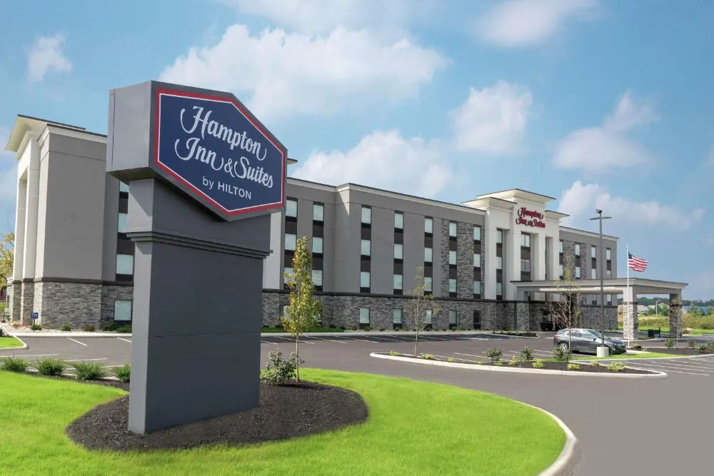 Hampton Inn & Suites Xenia Dayton hotel hero