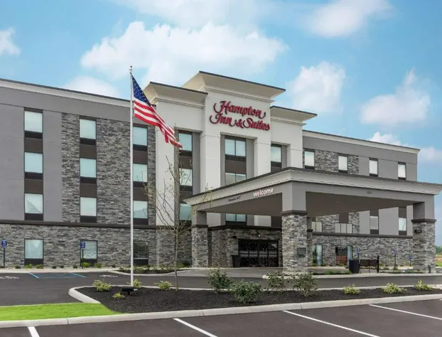 Hampton Inn & Suites Xenia Dayton hotel detail image 1