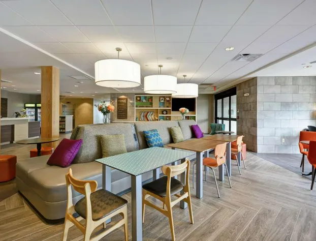 Home2 Suites by Hilton Portland Airport hotel detail image 3