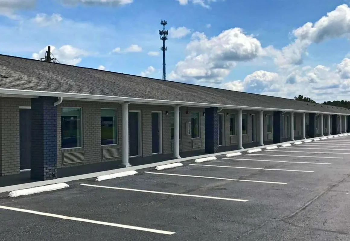 Rodeway Inn South hotel hero