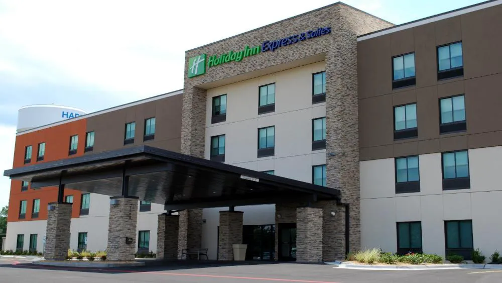 Holiday Inn Express and Suites White Hall by IHG hotel hero