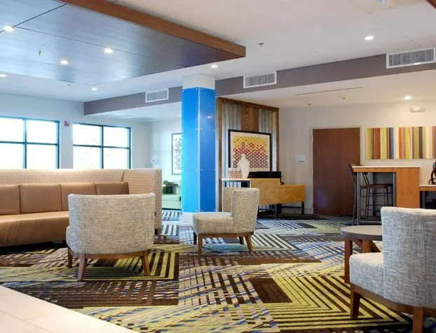 Holiday Inn Express and Suites White Hall by IHG hotel detail image 4