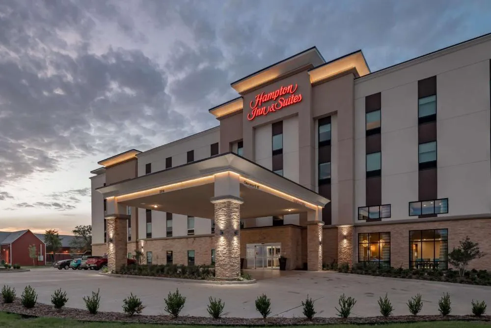 Hampton Inn & Suites Dallas/Plano Central hotel hero