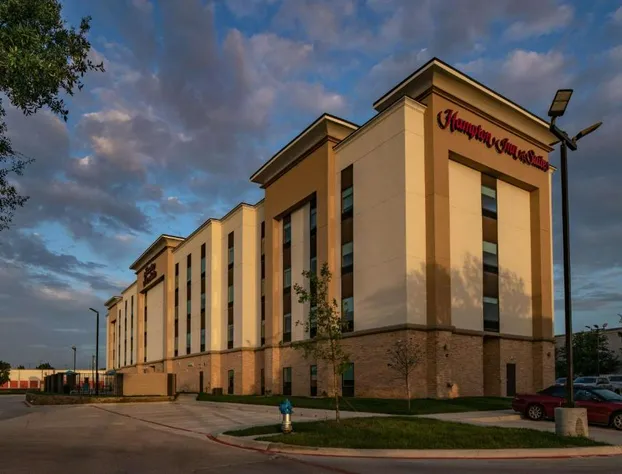 Hampton Inn & Suites Dallas/Plano Central hotel detail image 1