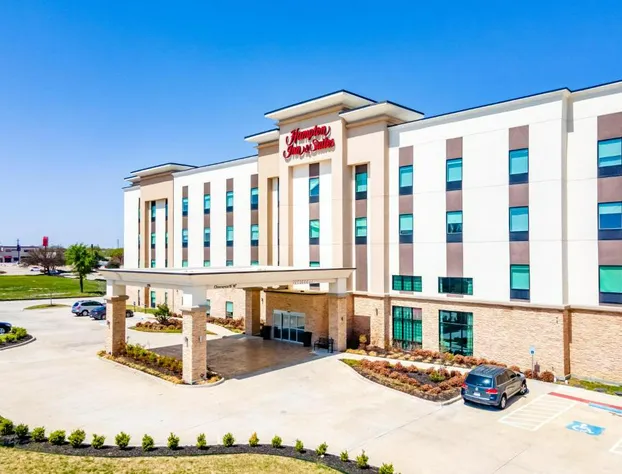 Hampton Inn & Suites Dallas/Plano Central hotel detail image 1