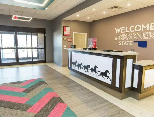 Hampton Inn Mustang hotel detail image 2