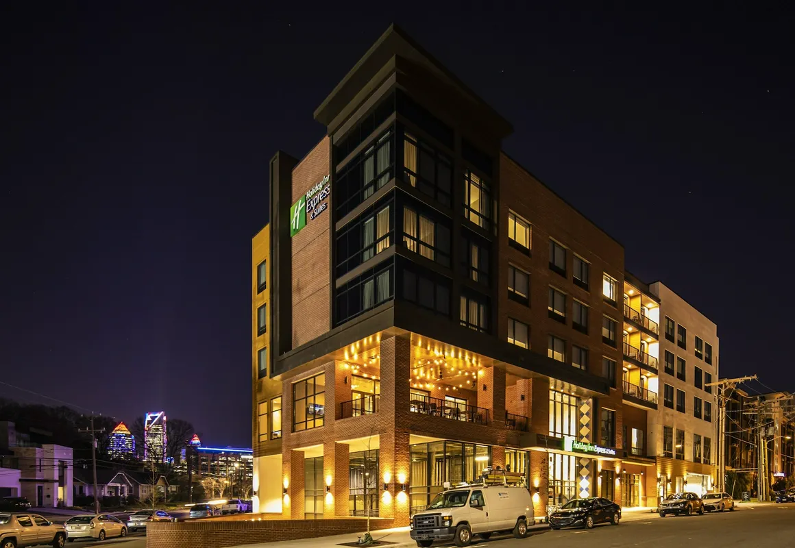 Holiday Inn Express & Suites Charlotte - South End by IHG hotel hero