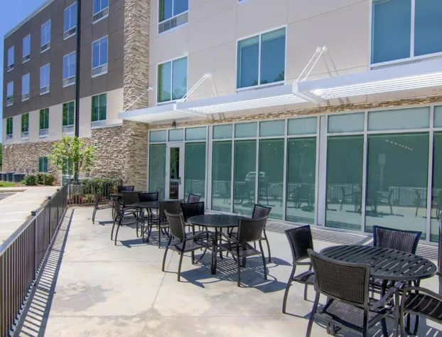 Holiday Inn Express & Suites Mobile - University Area by IHG hotel detail image 1