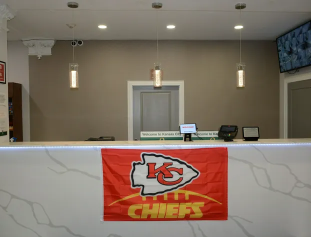 Quality Inn & Suites Kansas City Downtown hotel detail image 3