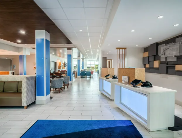 Holiday Inn Express & Suites Atlanta Airport NE - Hapeville by IHG hotel detail image 3