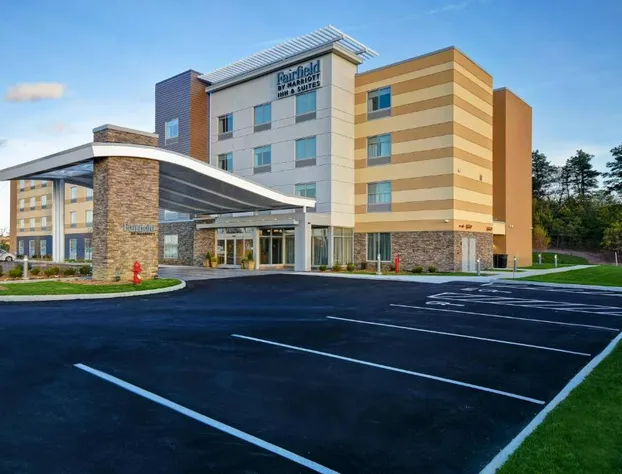 Fairfield Inn & Suites by Marriott Plymouth hotel detail image 2